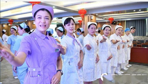 百色市人民醫(yī)院舉辦護士服務禮儀及溝通技巧培訓，提升護理服務質量