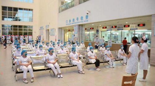 小窗口 暗藏 大禮儀 市一醫(yī)院服務窗口刮起一陣文明禮儀學習之風